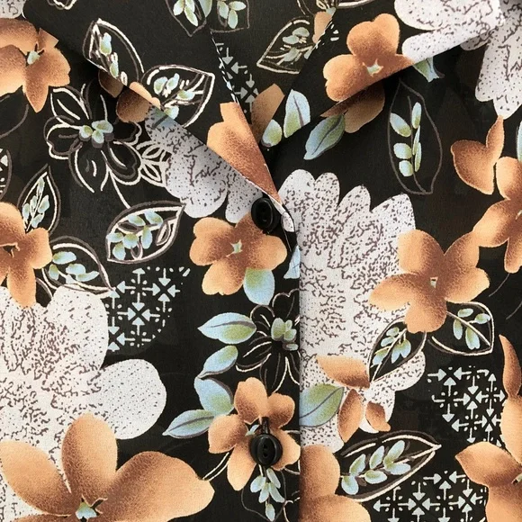 Sag Harbor Floral Button Down Blouse with Ruffle Sleeve, Size 16 - Picture 6 of 10